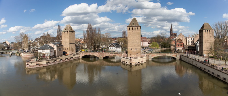 pano_ponts_couverts_2.jpg