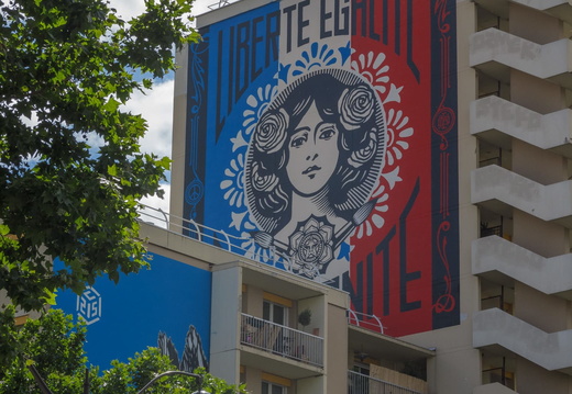 Fresques murales et escaliers du 13ème - display this album Fresques murales et escaliers du 13ème