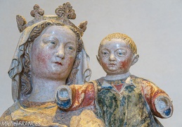 Les sculptures françaises du Moyen Âge