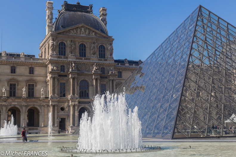 Le_Louvre_mai_2014-06.jpg