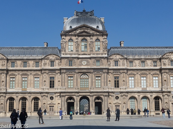 Le Louvre mai 2014-03
